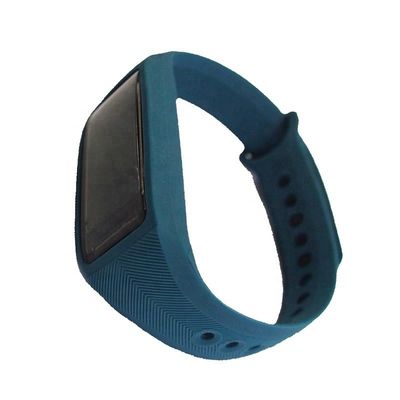 Customized 18mm Silicone Watch Strap with Unique Textured Design